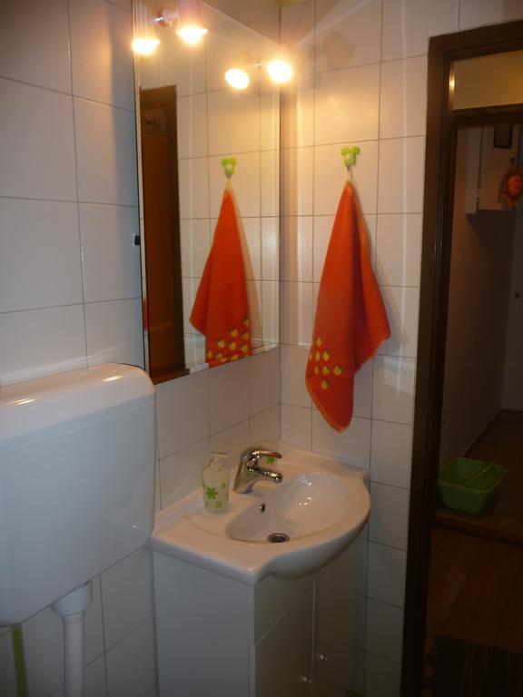 Charismatic Garden Cottage With Sea View ล็อควา โรโกซนิตซา ภายนอก รูปภาพ